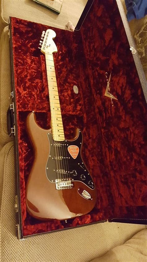 Gear Ngd Fender American Special Stratocaster Guitar