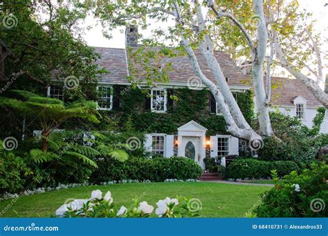 House with Frontyard and Garden Path Stock Image - Image of decoration ...