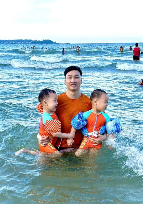 Sao Việt Bảo Thanh diện bikini hút mắt Phương Oanh vai trần gợi cảm