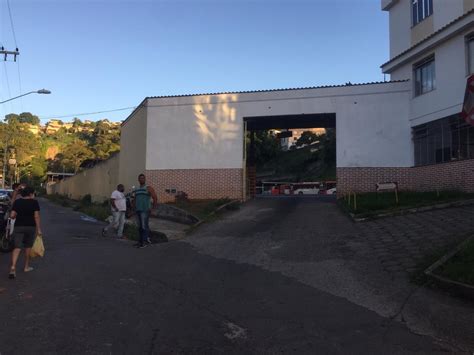 Garagem Da Empresa Gil Arrematada Em Leil O Para Pagamento De D Vidas