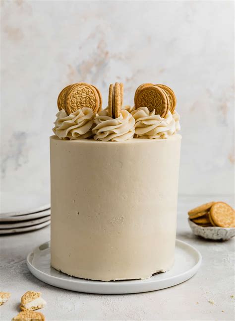 golden oreo birthday cake 2