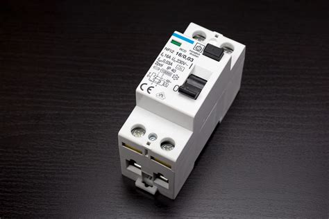 Electrical Protection Device Types Of Circuit Protection Devices