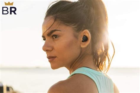 5 Best Running Headphones - Dec. 2024 - BestReviews