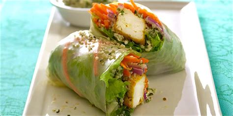 Tofu Rice Wraps With Hemp-Garlic Sauce | Herb