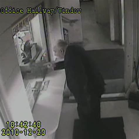 Unsolved Mysteries Cases That Are Solved Now | POPSUGAR Entertainment 