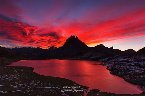 Actualités photo Lumières magiques sur les lacs d Ayous et le pic du