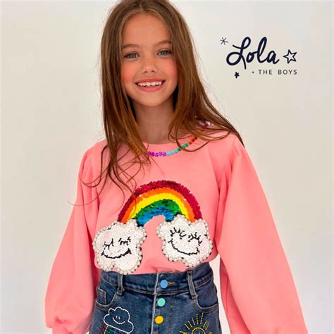 5 Fun and Unique Graphic Sweatshirts for Kids