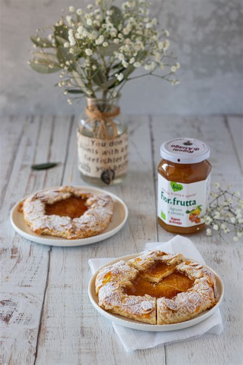 Deliziose Crostatine Rustiche Farcite Con Fiordifrutta Agrumi E Zenzero