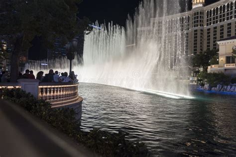 Dancing Water Fountain in Las Vegas Editorial Stock Image - Image of ...