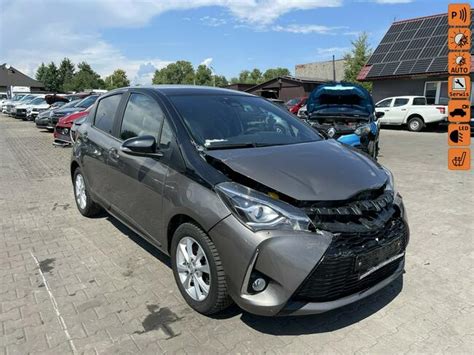 Toyota Yaris Automat Climatronic Kamera Cofania Gliwice Abc