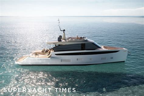 Back To Nature Azimut Presents Its New Seadeck Series