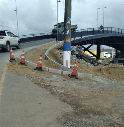 Usu Rios Da Nova Ponte Sobre O Rio Pi Arras Reclamam Devido Ao Lado De