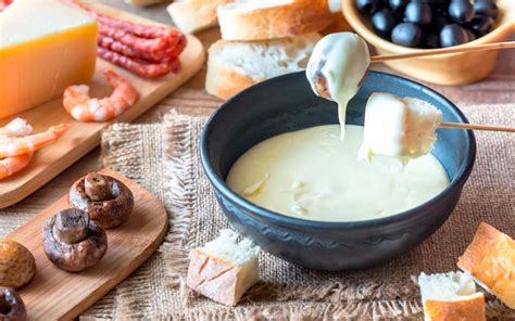 Descubre Cu L Es El Mejor Queso Para Hacer Una Fondue