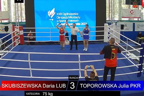 Boks Julia Toporowska Ze Stali Stalowa Wola Boxing Team Wicemistrzyni