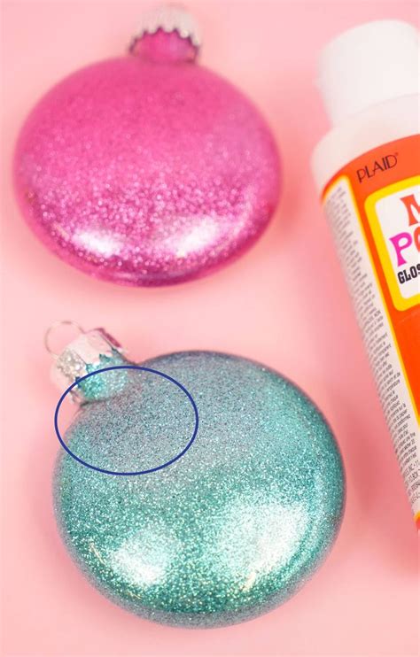 Learn How To Make DIY Glitter Ornaments Discover The Very Best Glue