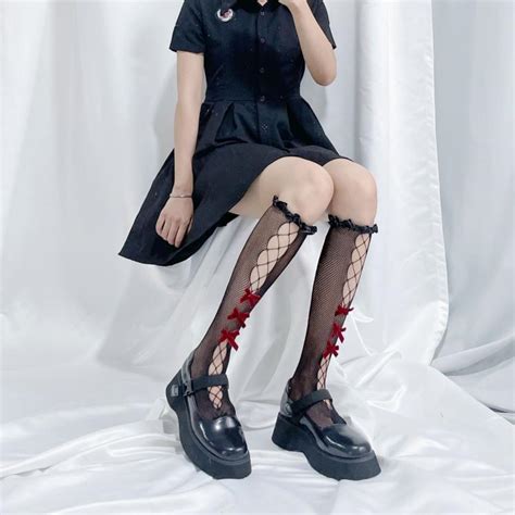 Ruffled Cuff Black White Bowknot Details Fishnet Under Knee Stockings