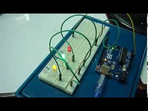 Arduino Uno Montaje De Tres Leds En Paralelo Youtube