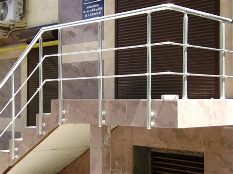 Лестничные ограждения 🔸 Алюминиевые перила и ограждения Крым