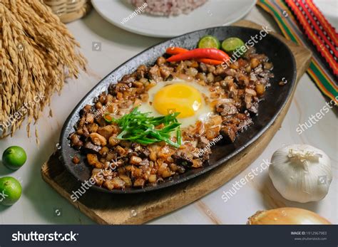 440 Sisig Images, Stock Photos, 3D objects, & Vectors | Shutterstock