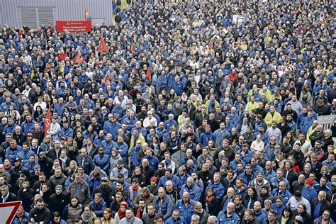 Stellenabbau Volkswagen Will Laut Betriebsrat Werke Schlie En Nd