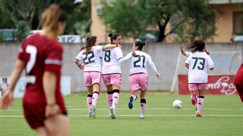 Palermo Femminile Goleada In Trasferta Contro Il Coscarello