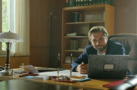 Высоко над страхом 2019 смотреть онлайн бесплатно в HD