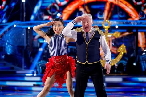 Les Dennis S Message To Strictly Bosses After Becoming First Star To