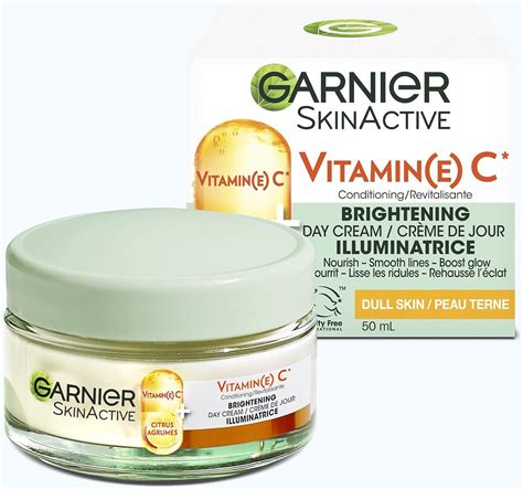 Garnier Vitamin C Brightening Day Cream With Super Citrus Nourishes