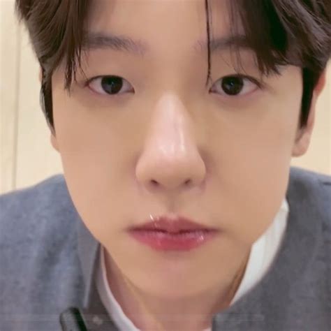 270 Baekhyun ý tưởng trong 2025 baekhyun exo móng tay màu nude