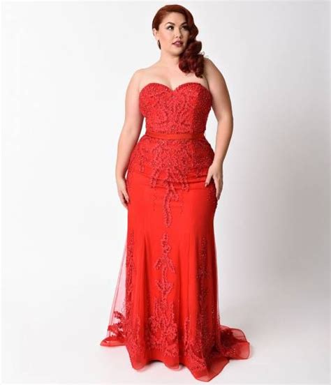 Plus Size Red Strapless Embellished Long Dress For Prom 2018