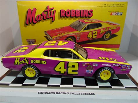 Marty Robbins 124 42 Marty Robbins 1974 Dodge Charger