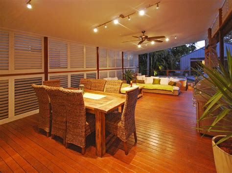 Aluminium Shutters For Privacy Screens Moderne Terrasse En Bois