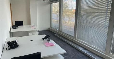 8 Offices Millbank Office Space For Rent Rubberdesk