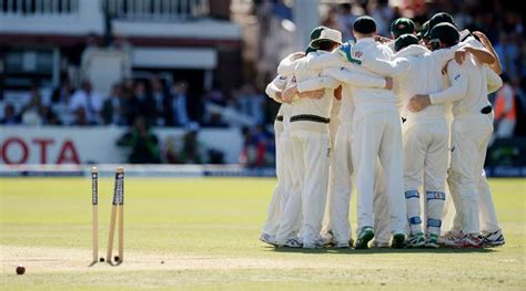 Ashes 2015 Australia Hand England Royal Thrashing At Lords Sports