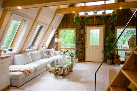 10 A-Frame House Interior Design Ideas to Maximize Your Space