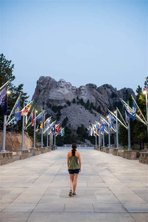 Day South Dakota Road Trip Itinerary Black Hills To Badlands South