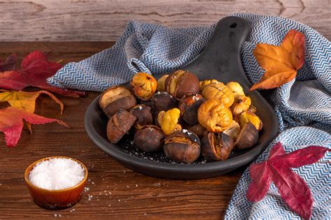 Castañas asadas receta tradicional de otoño