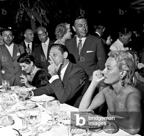 William Holden And His Wife Brenda Marshall At The Nastro D Argento