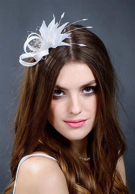 White Small Bridal Fascinator White Wedding Fascinator White Wedding