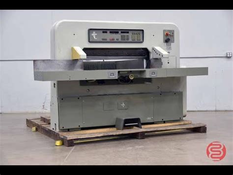 Polar Emc Programmable Paper Cutter Youtube