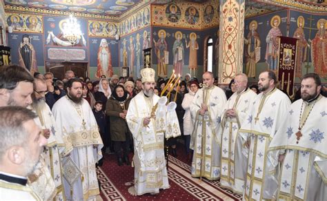 Hram La Biserica Sf Ntul Cuvios Antonie Cel Mare Din Hunedoara