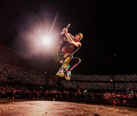 Curitiba A Cidade Que Mais Devolveu Pulseiras Do Coldplay