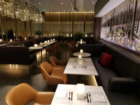 Air Canada Reveals The Best Business Class Dining Lounge in the World ...