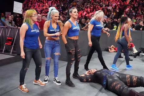 Wwe Survivor Series 2018 Live Streaming Results Recaps Reactions