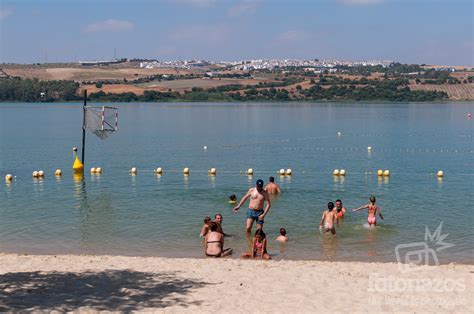 Descubre La Playa Artificial De Arcos De La Frontera En C Diz