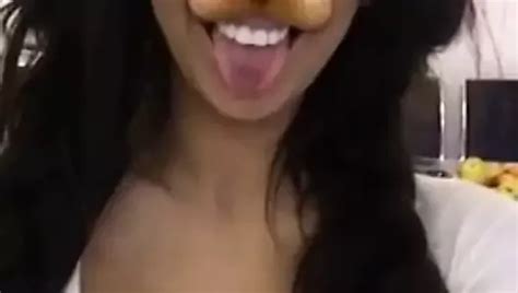 Free Entertain Porn Videos XHamster