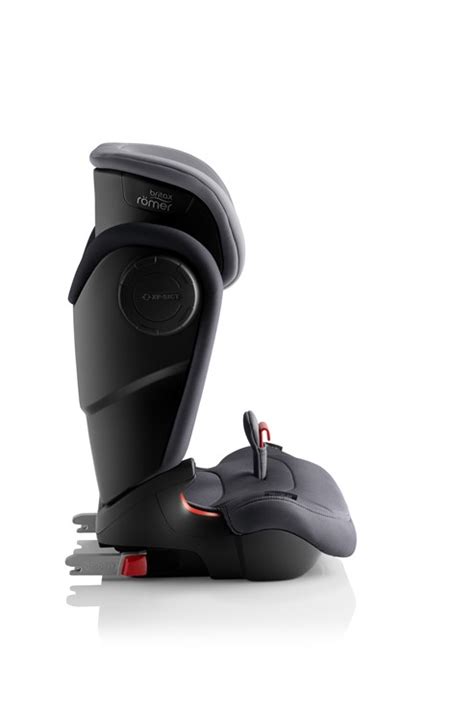 Britax Römer Kidfix III M Storm Grey autosedačka 15-36 kg | BRENDON
