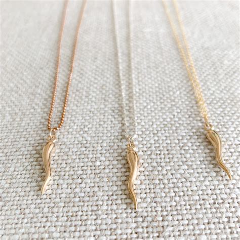 Italian Horn Necklace – BelleStyle