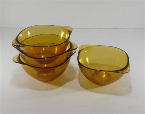 French Amber Glass Cereal Bowls By Vereco France Set Of 4 Etsy Amber Glass Vintage French