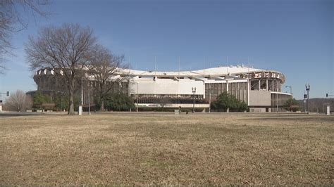 DC to commission study on Commanders stadium impact to city | wusa9.com